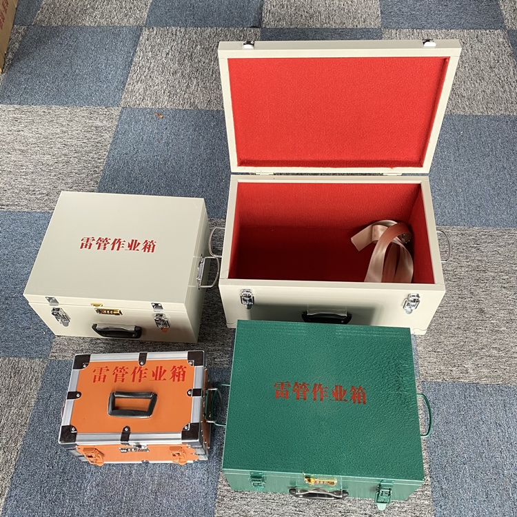 洋县爆破工程作业箱如何选择？玻璃钢与传统材质的全面对比